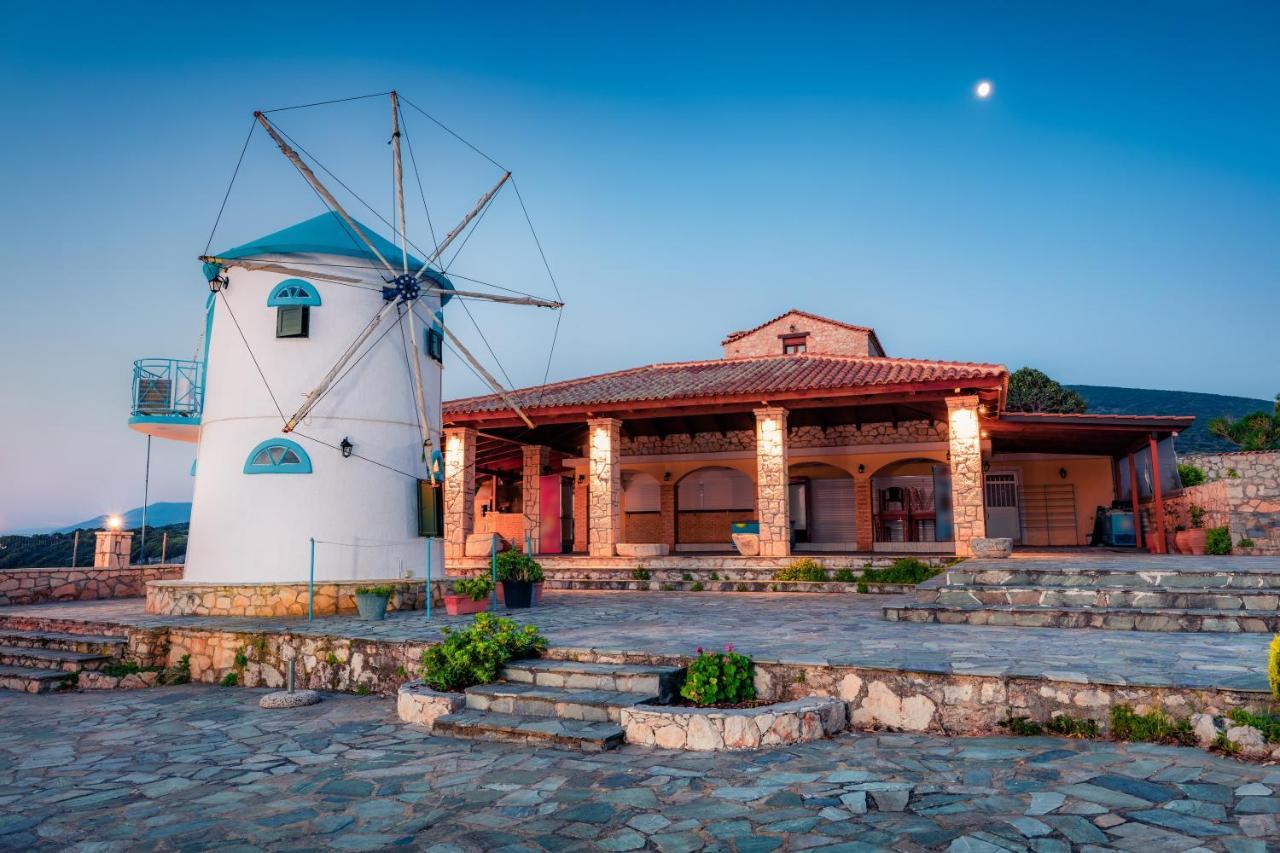 Potamitis Windmills & Apartments Koríthion Extérieur photo