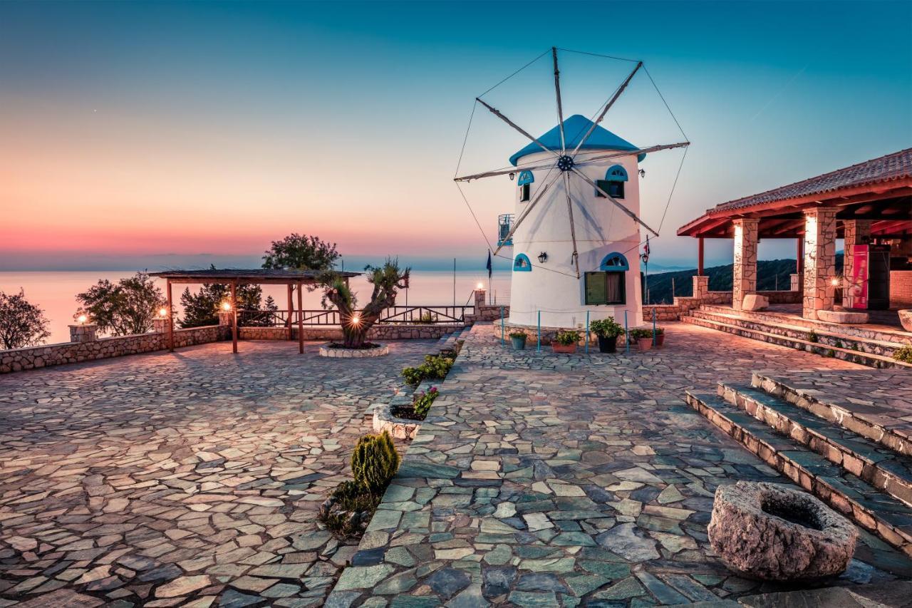 Potamitis Windmills & Apartments Koríthion Extérieur photo