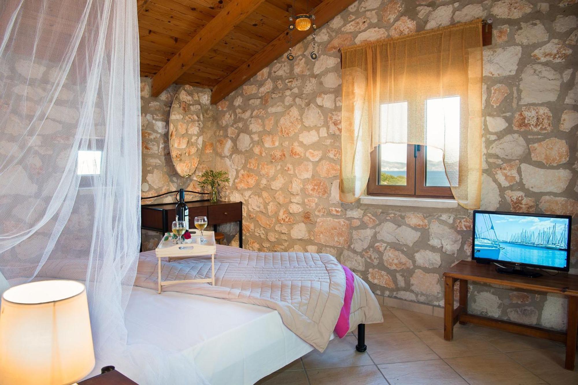 Potamitis Windmills & Apartments Koríthion Chambre photo
