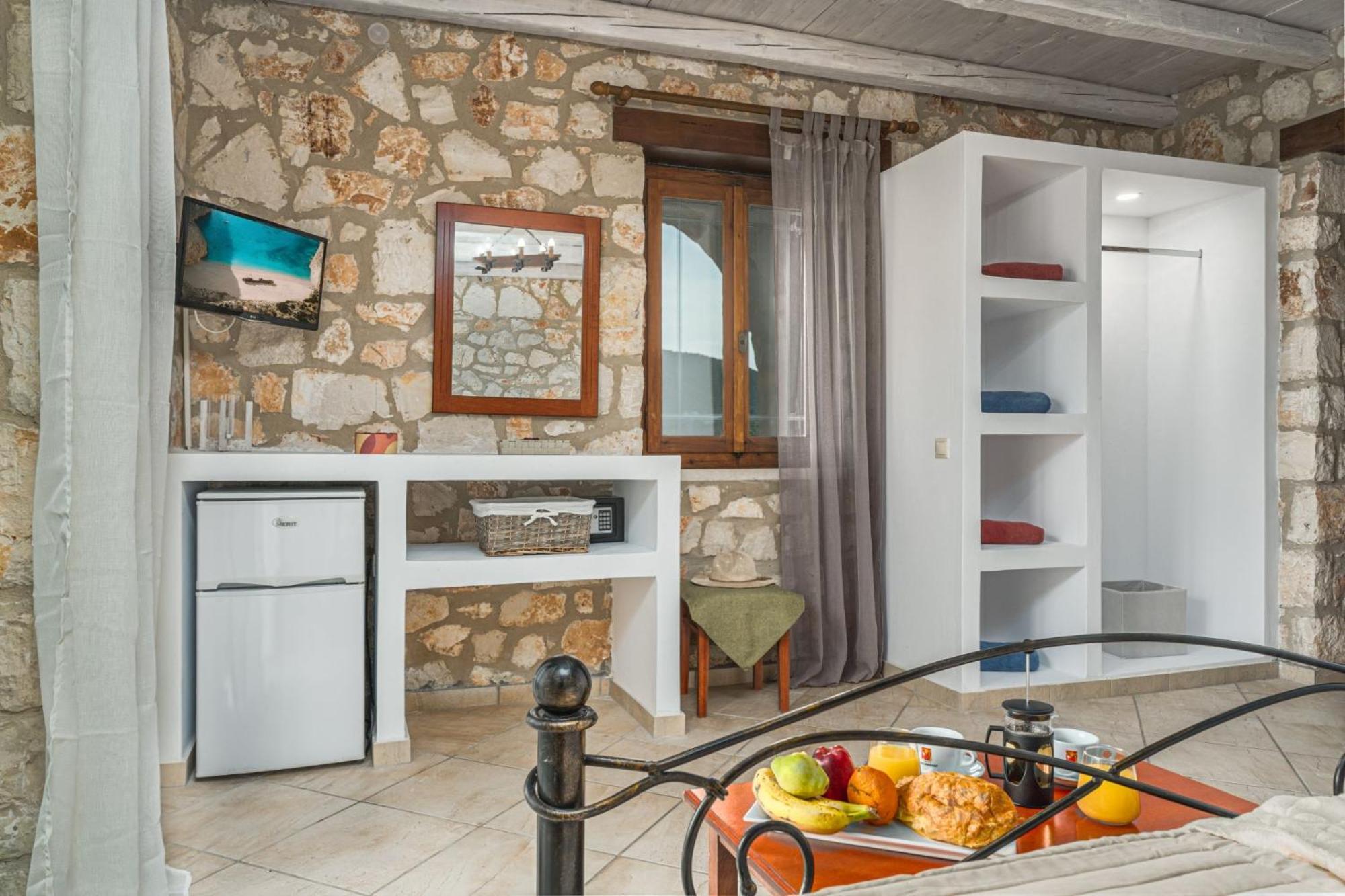 Potamitis Windmills & Apartments Koríthion Extérieur photo